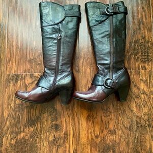 Born Brown Leather Heeled Boots with Western Styling